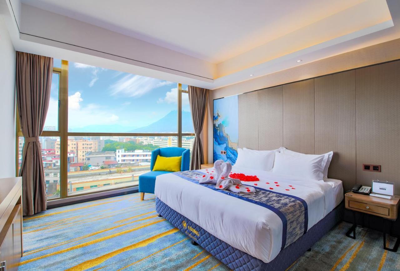 Tomorrow West Hotel Thẩm Quyến Ngoại thất bức ảnh